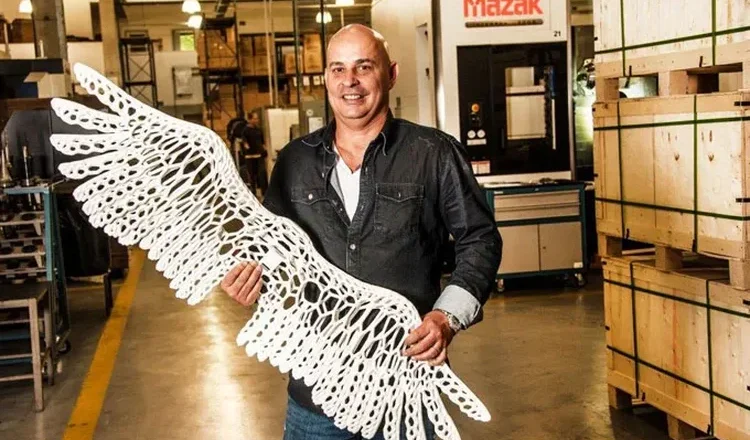 Hermes Santos: Um grande artista que transforma e cria arte