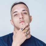 Noites de Verão no Morro da Urca segue com show de DelaCruz