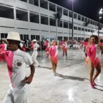 Baile de Passistas transforma o Terreirão do Samba em palco da dança do Carnaval