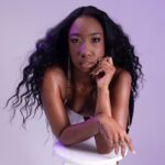 Iasmim Rosa estreia como musa do Império da Resistência.