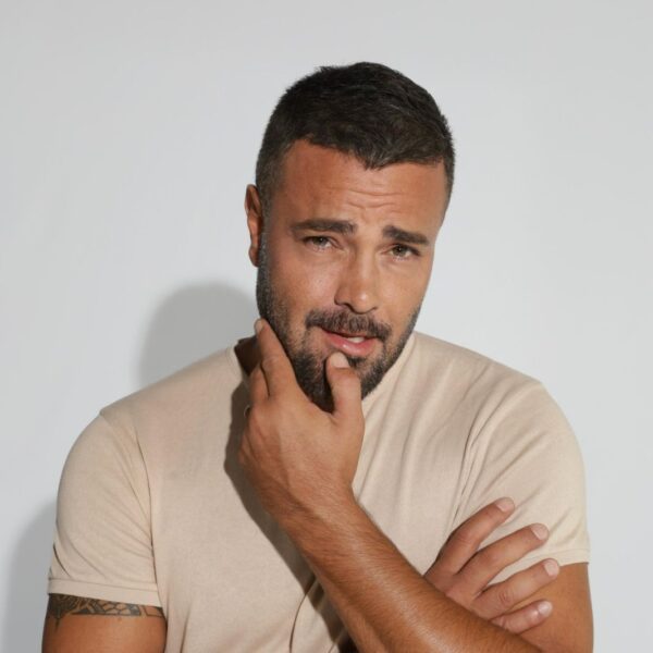 Rodrigo Phavanello assina com Record TV e retorna às novelas em “Ben-Hur”