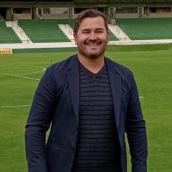 Revelado na base do Corinthians, veja por onde anda o ex-jogador André Capone