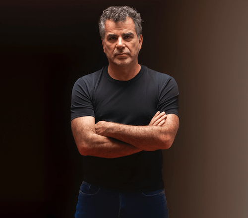 Antonio Villeroy faz shows pelo Brasil