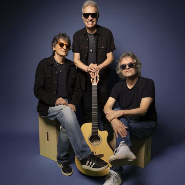 Nasce “Uma Outra Banda de Sucesso”, inédito no Manouche