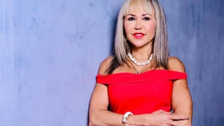 Julie Carroll recebe título de Cidadã Cruzense