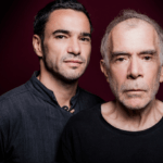 Espetáculo Subversão Kafka, com Ricardo e Caio Blat, estreia no teatro do Sesc