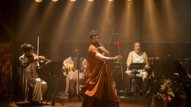 Festival de Curitiba recebe o espetáculo “O Sexo do Vento”, estrelado por Dude São Thiago