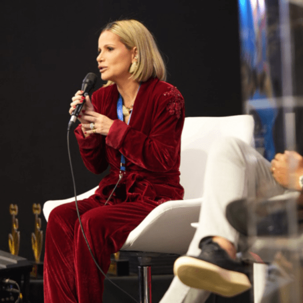 Paula Baldini participa de congresso fitness em São Paulo