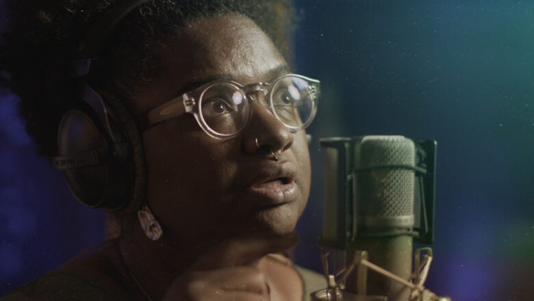 Um canto de celebração às águas e ao feminino