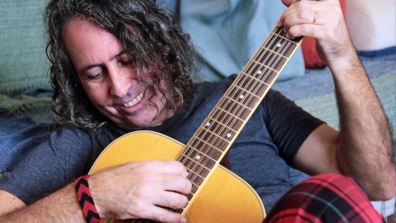 “Deco Fiori lança Cada Verdade Que Eu Sonhar”