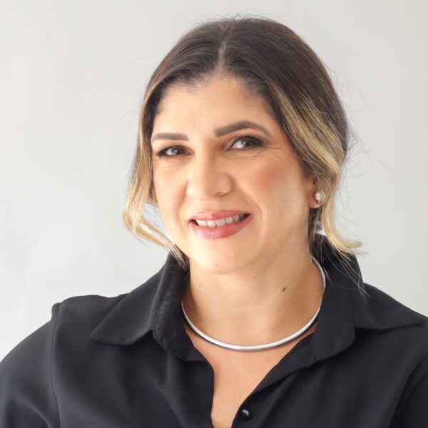 Dra. Tatiane Garcia: engenharia de passivo contra o frio algoritmo bancário