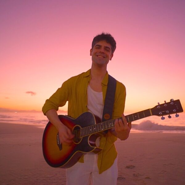 Lemuriano lança ‘Dança da Maré’