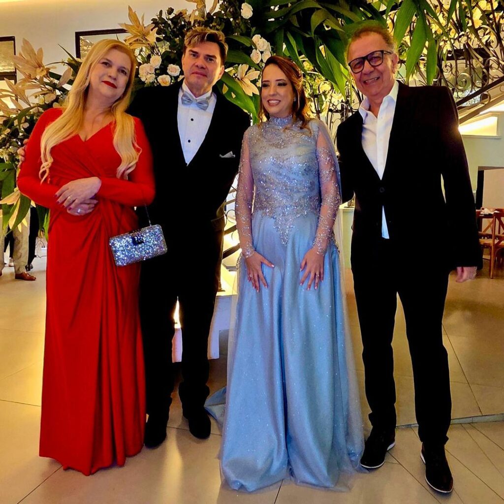 Alexandre e Giovana Canhoni Celebram 25 anos de casados.