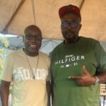 O cantor e sambista Ronaldo Gomes participou da Feijoada de São Jorge Guerreiro, promovida pelo ator Nando Cunha, no Terraço da Vila