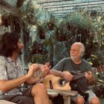 Muca e Roberto Menescal lançam novos singles