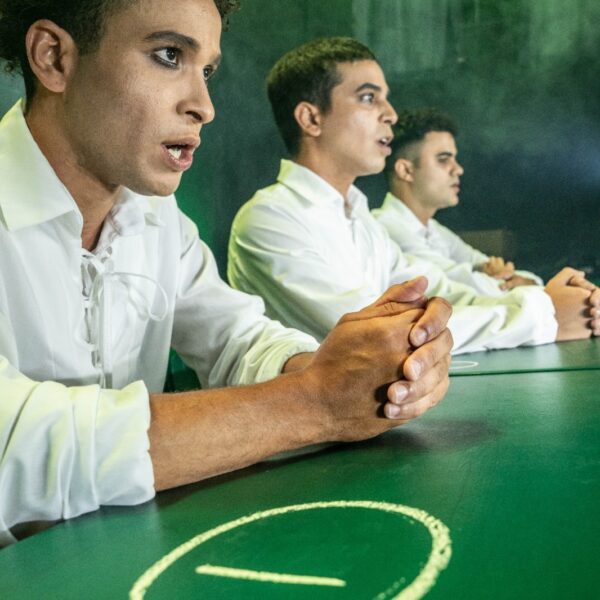 Cia Sala 3 apresenta obra inspirada em clássico de Shakespeare