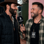 Gusttavo Lima confessa para Marcelo Mesquita que já ficou devendo fogueteiro no passado