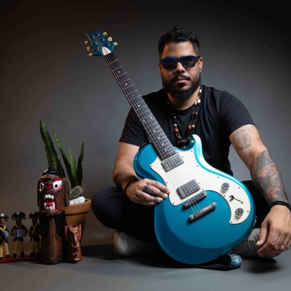 Premiado guitarrista baiano Igor Gnomo estreia show no Blue Note São Paulo com Thiago Espírito Santo e Nicolas Krassik