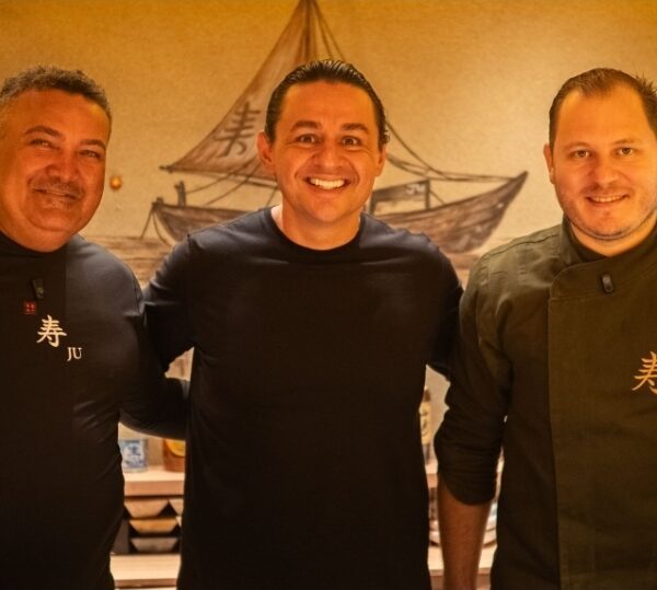 Restaurante japonês exclusivo de Fortaleza aposta na pesca artesanal do Titanzinho e mira o circuito Michelin