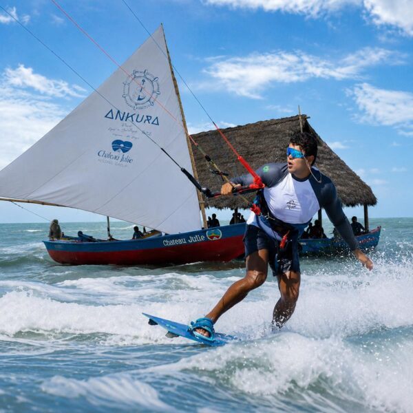Temporada dos ventos transforma Preá em destino mundial do kitesurf e experiências de bem-estar