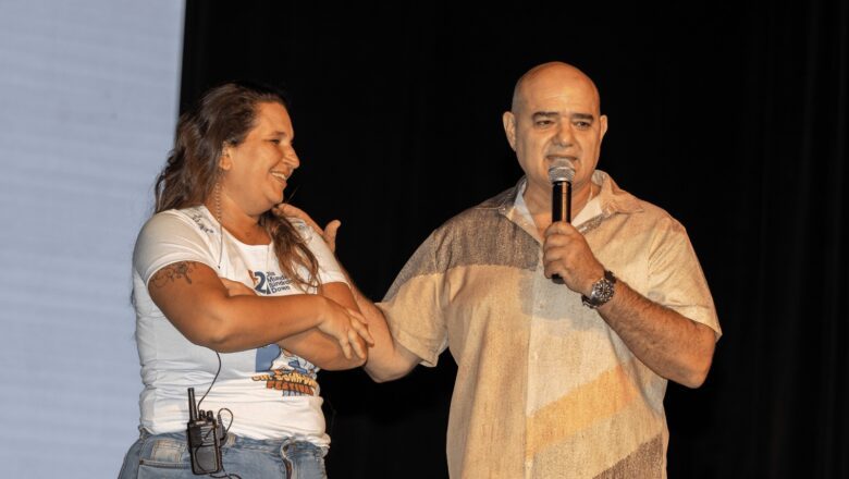 Evento gratuito em Niterói destaca diversidade e convivência no Festival Din Down Down 2026