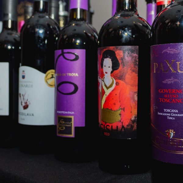 Grand Tasting reúne expositores e mais de 160 rótulos em evento no Rio