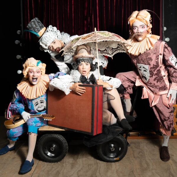 “O Ditirambo Mágico” celebra as muitas formas de fazer teatro em apresentações gratuitas em Goiânia