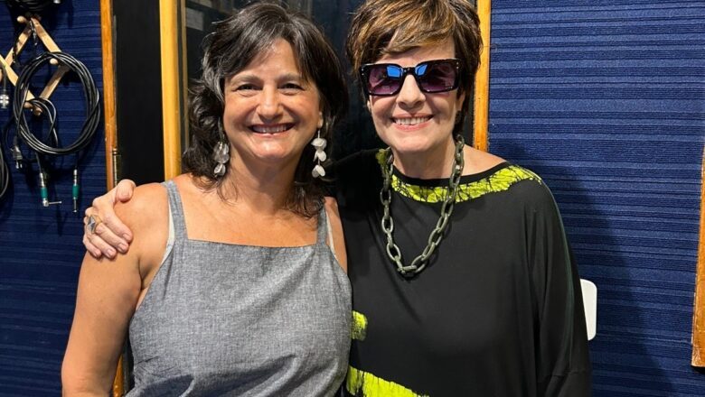 Tina Werneck lança o álbum ‘Cheguei Tinindo”