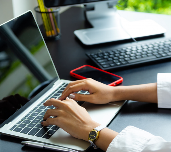 Como montar um setup profissional completo: softwares, notebooks e ferramentas para aumentar a produtividade