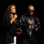 Thiago Cordeiro emociona público ao lado de Joanna em show no Teatro Sesc Ginástico