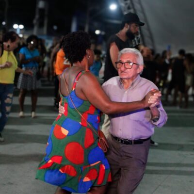 Baile da Terceira Idade promete esquentar o frio nesta sexta em Mesquita