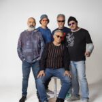 Inimigos do Rei retornam aos palcos e se apresentam no Teatro Rival