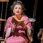 Grace Gianoukas desembarca em Brasília com seu novo espetáculo, “Dora”, no Teatro Royal Tulip