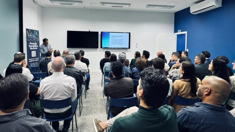 Pesquisa Evangélica Nacional 2026 aponta diferenças geracionais na política e preferência pela Bíblia impressa