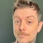 Mister Emerson estreia novela vertical na Flamus em nova fase de sua trajetória como ator e Creator