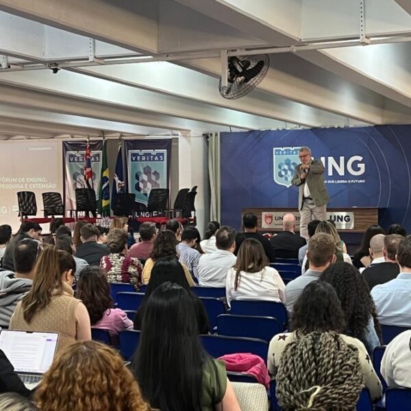 Universidade em Guarulhos promove debate sobre o uso da IA na Pesquisa Cientifica