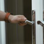7 sinais de que está na hora de trocar a fechadura da sua casa