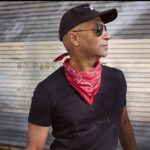 Tom Morello lança novo álbum solo ‘Everyone Gets Everything They Want’