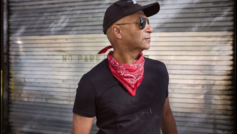 Tom Morello lança novo álbum solo ‘Everyone Gets Everything They Want’