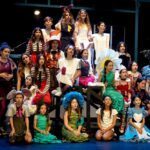 “Alice, Um Musical” estreia no Teatro Nathalia Timberg com música, humor e fantasia