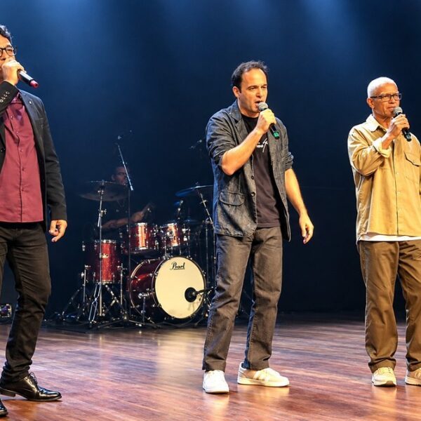 Com sucesso de bilheteria e casa cheia, Roberto Dom, Edu Silvera e Claudinho Maciel reúnem público em noite de música gospel no Rio