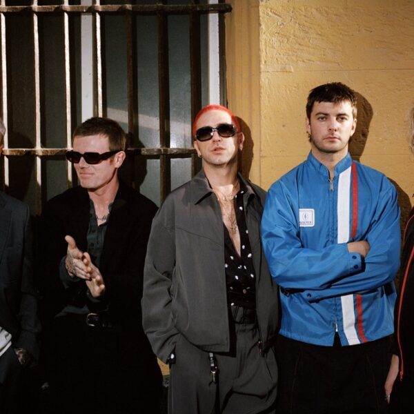 Fontaines D.C. lança “Tongue”, segundo single do novo álbum ‘Dopamine Chamber’