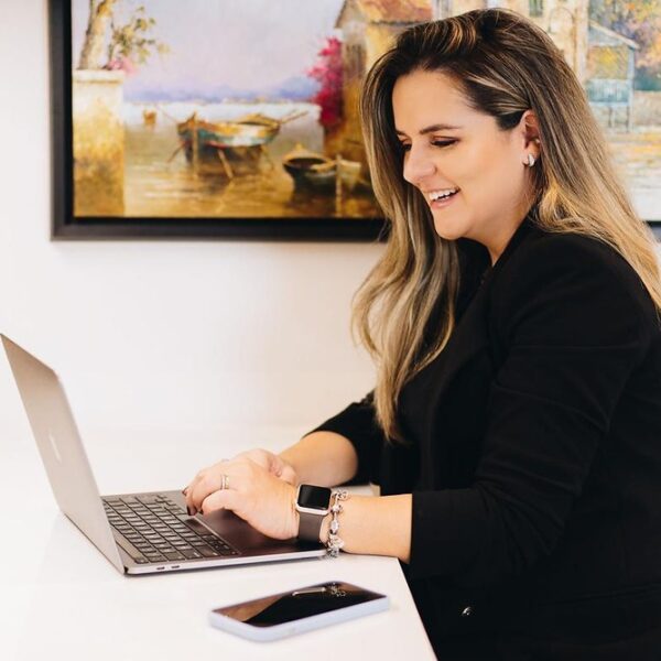 Você está usando Inteligência Artificial ou só conversando com ela?