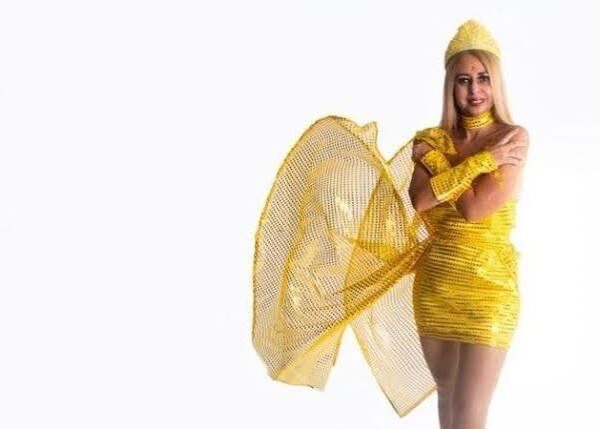 Lupita Glamurosa, personagem criada por médica colombiana para humanizar atendimentos, participa do Setembro Amarelo