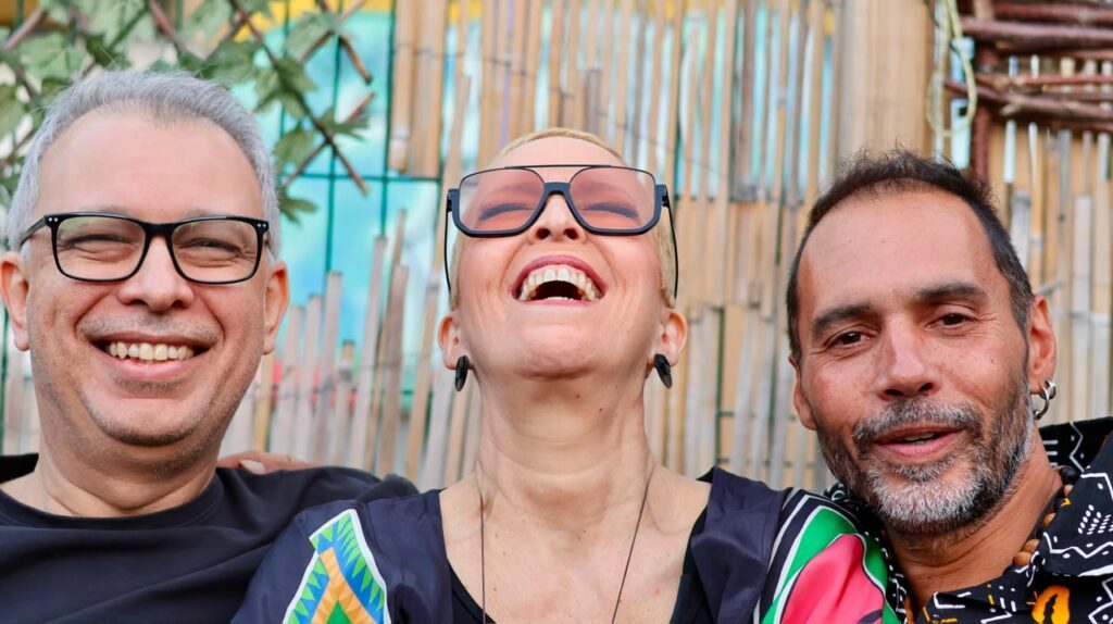 Leandro Carvalho, Nila Branco e Maurício Caruso