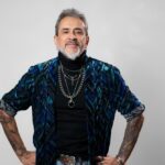Produtor HElio Leite Cosmo faz alerta a novos artistas: “Temos muitos hits inflacionados que não criam público de verdade”
