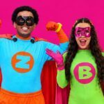 ZÉZIIN e Beatriz Borgueti criam jogo eletrônico para ampliar a experiência de “GAME OVER” e conectam música à cultura gamer