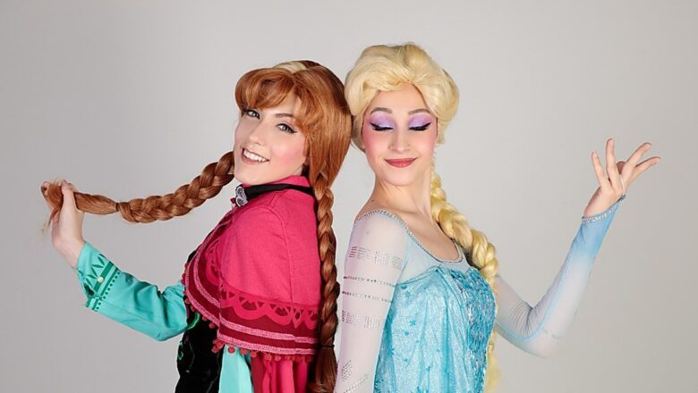 As irmãs Elsa e Anna desembarcam na Ilha do Governador e na Baixada com “Aventura Congelante – O Legado”