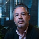Dr Sidney Pearce alerta para a importância do diagnóstico precoce da endometriose