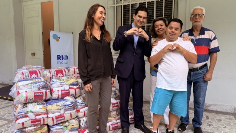 Mobilização solidária arrecada 15 toneladas de alimentos para a RIOInclui